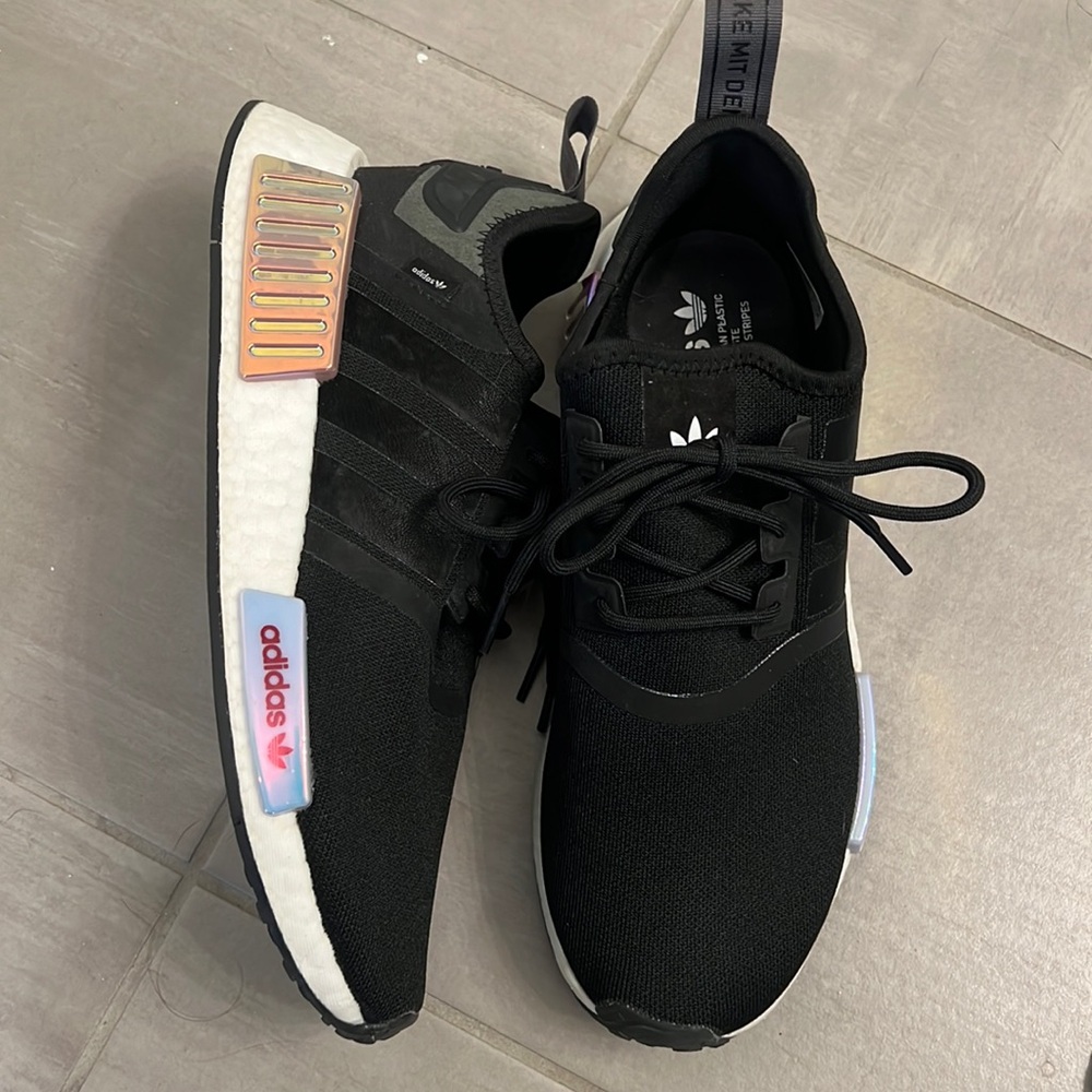 Adidas NBD like new